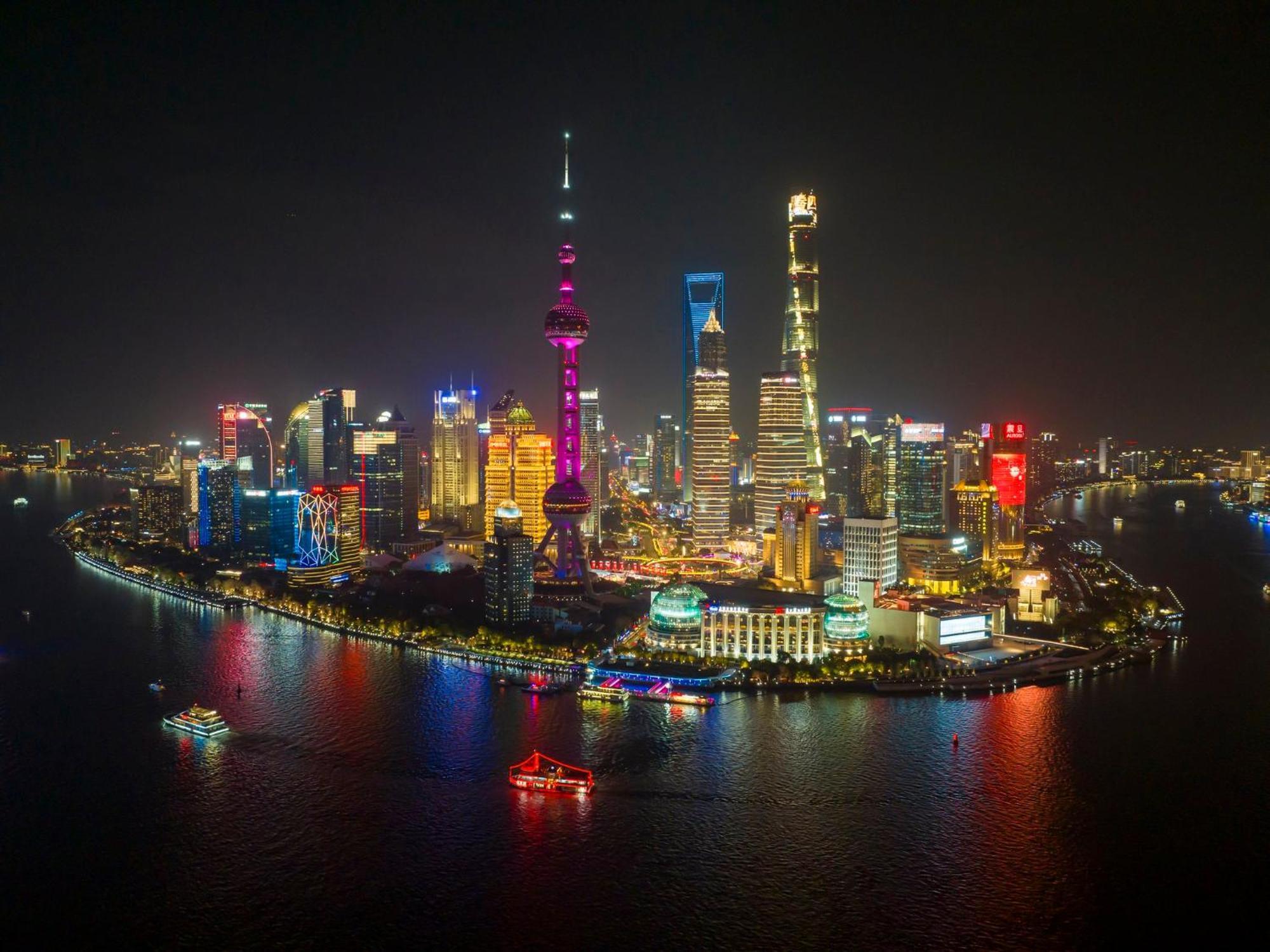 هوليداي إن Shanghai Pudong المظهر الخارجي الصورة